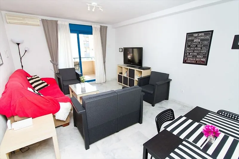 Amazing Apartment Beach & Train Station By La Recepcion Malaga 0*,