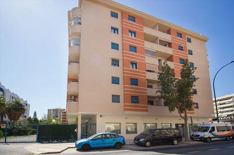 Amazing Apartment Beach & Train Station By La Recepcion Malaga