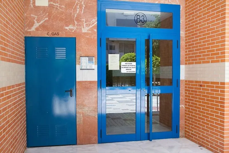 Amazing Apartment Beach & Train Station By La Recepcion Malaga